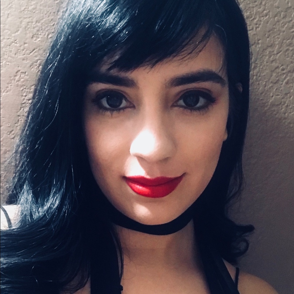 Meet your Posher, Lizette